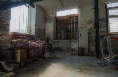 fabrika alanı depolama nesneleri ile