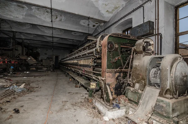 Máquina na fábrica de fiação — Fotografia de Stock