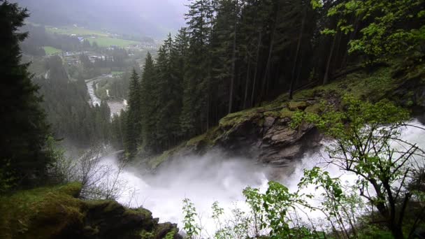 Рев водоспаду Долина — стокове відео