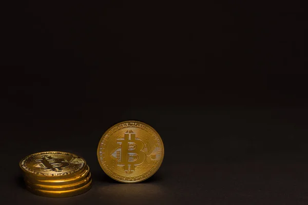 Stack Golden Shiny Valuable Bitcoin Standing Black Background Left View — Stock Photo, Image