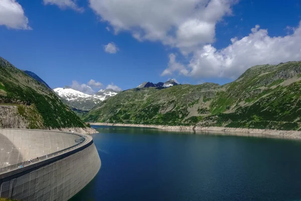 Muro Presa Una Central Eléctrica Almacenamiento Las Montañas Austria — Foto de Stock