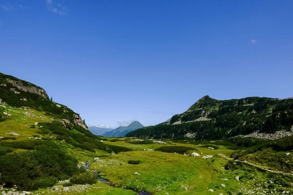 Large Vue Sur Une Vallée Montagne Avec Une Merveilleuse Nature — Photo