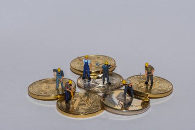 Bitcoin ve Eter Crypto 'da çalışan madenciler