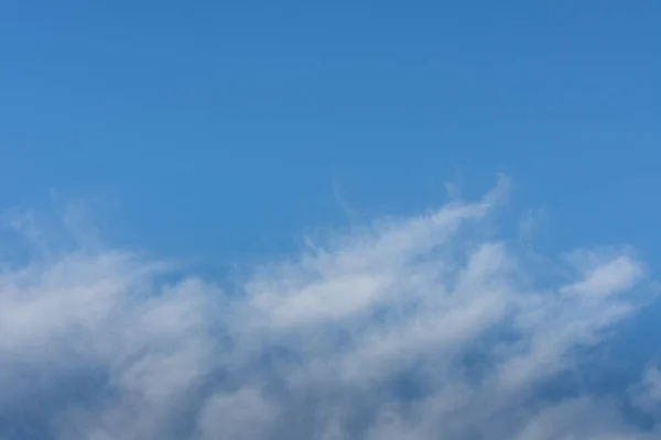 Ciel Bleu Nuages Blancs Doux Printemps — Photo