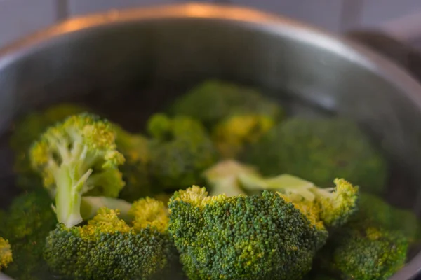 Brocoli Vert Frais Sain Cuit Dans Bol — Photo