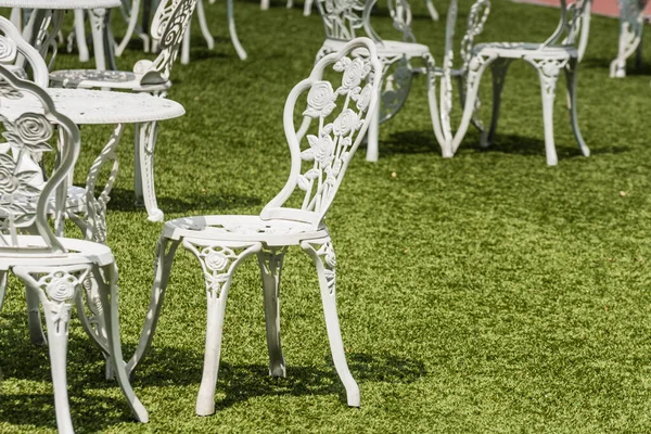 White Nice Tables Chairs Green Meadow Wedding — Stock Photo, Image