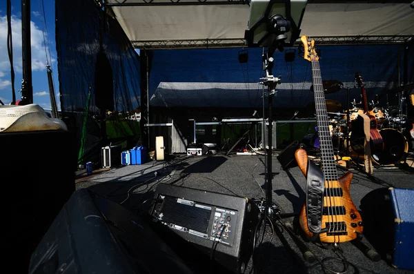 Stage with instruments — Stock Photo, Image