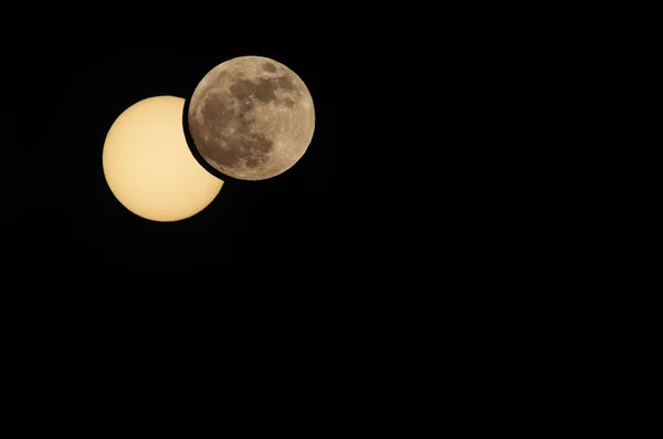 Solar eclipse photomontage — Stock Photo, Image