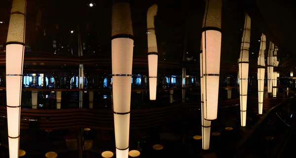Verlichting op een cruise schip panorama — Stockfoto