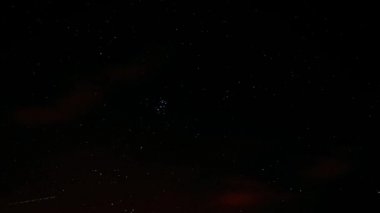 yıldızlı gökyüzü göktaşları zaman atlamalı