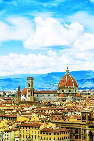 Florence, Italy - view of the city and Cathedral Santa Maria del — Stock Photo, Image