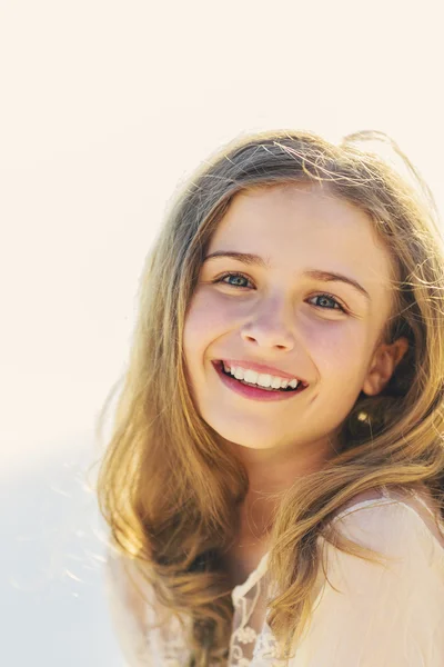 Portrait of lovely young girl — Stock Photo, Image