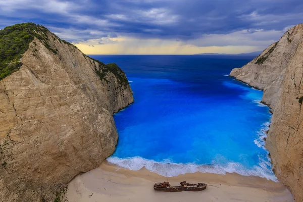 Naufragio baia, Navagio, tramonto - Zante, Grecia — Foto Stock