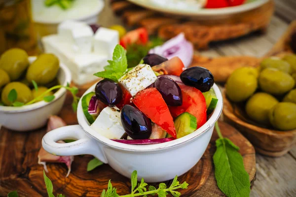 Greek salad, choriatiki — Stock Photo, Image