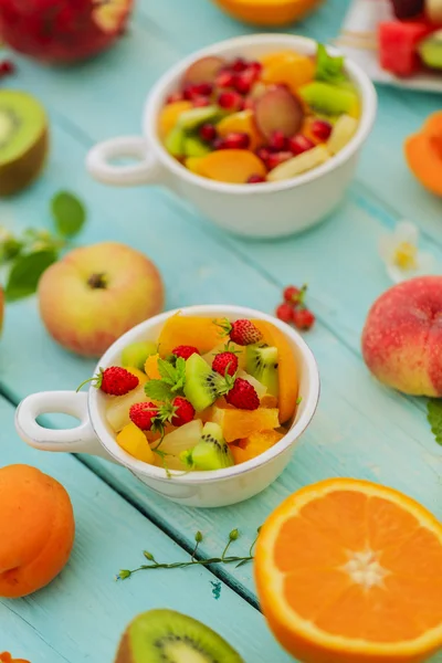 Fruit salad - diet, healthy breakfast, weight loss concept — Stock Photo, Image