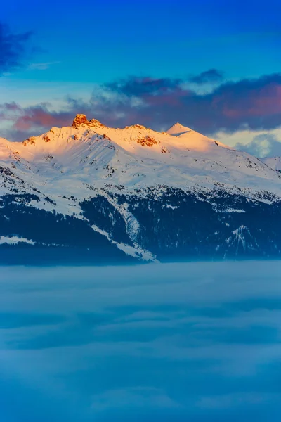 Winter Blick auf die Berge — Stockfoto