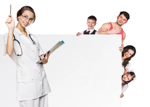 Famiglia all'appuntamento dal medico — Foto Stock