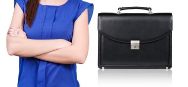 Kadın ve evrak çantası