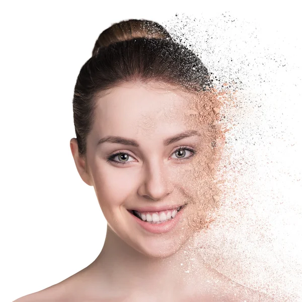 Mujer con cara de polvo desmenuzable —  Fotos de Stock