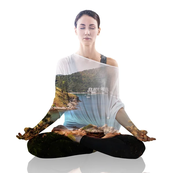 Doble exposición de la mujer meditando — Foto de Stock