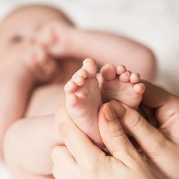 Babys legs — Stock Photo, Image