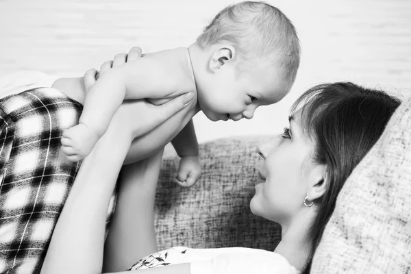 Happy family — Stock Photo, Image