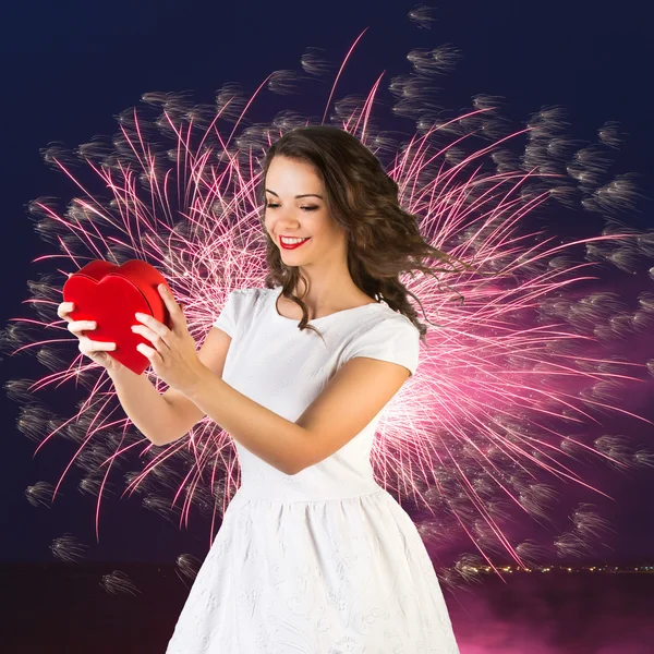 Sexig glad kvinna med ballonger — Stockfoto