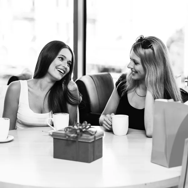 Mujeres felices — Foto de Stock