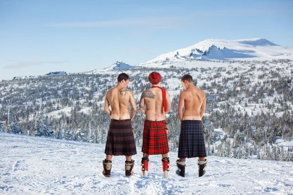 Drie mannen plassen — Stockfoto