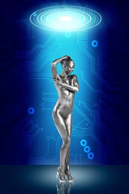 Cildin parlak renk kadınla stand ve poz