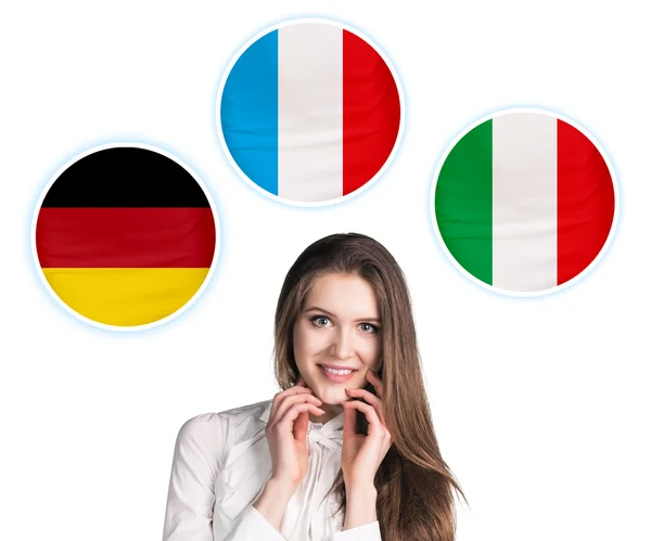 Mujer y burbujas con banderas de países . — Foto de Stock