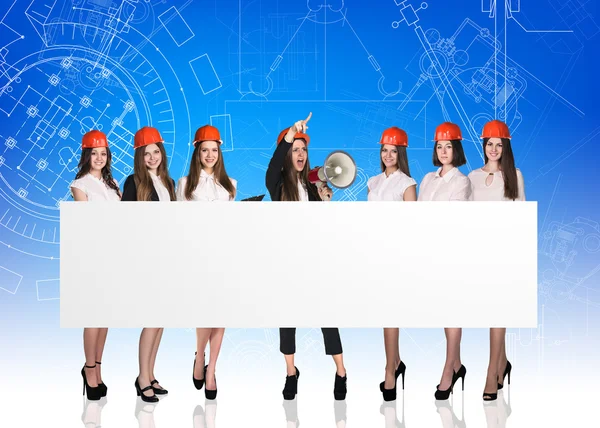 Grupo de mulheres de negócios com placa branca — Fotografia de Stock
