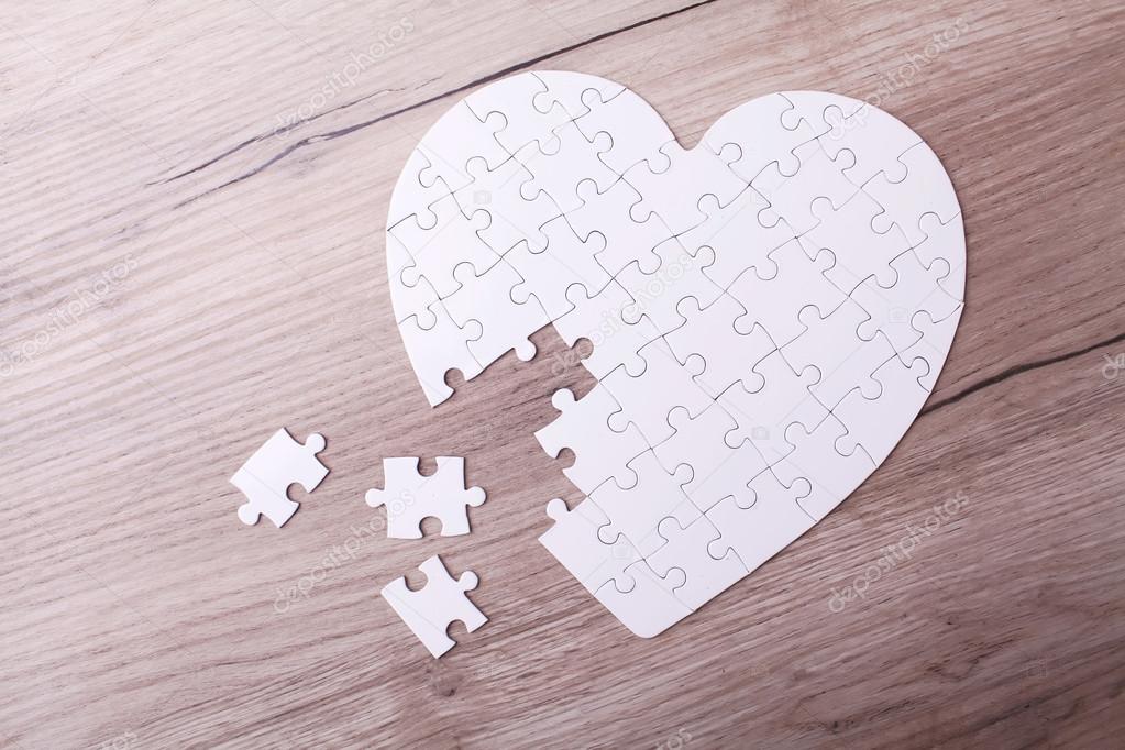 White puzzle heart