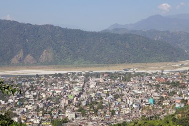 Phuntsholing ve Jaigaon şehir manzarası