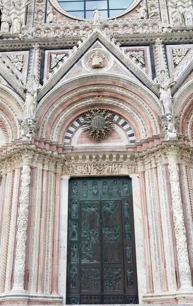 锡耶纳，托斯卡纳，意大利锡耶纳主教座堂 免版税图库图片