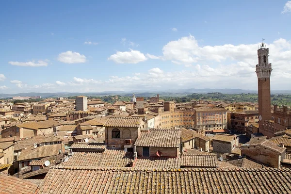 View of historic city of Siena, Tuscany, Italy — Stock Photo, Image