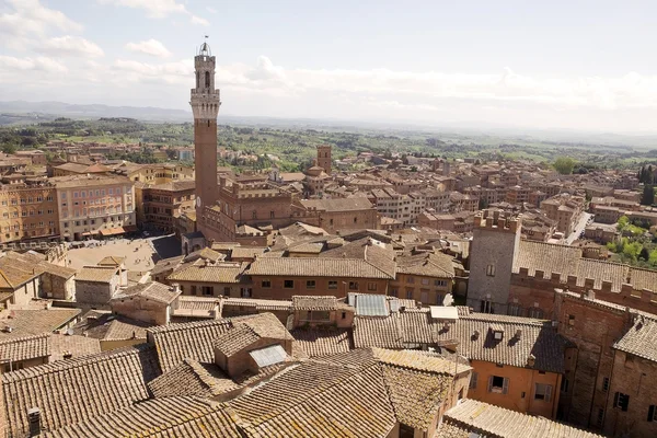 Pohled na historické město Siena, Toskánsko, Itálie — Stock fotografie