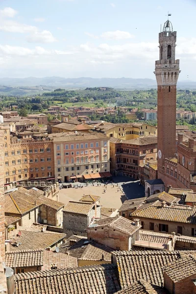 Pohled na historické město Siena, Toskánsko, Itálie — Stock fotografie