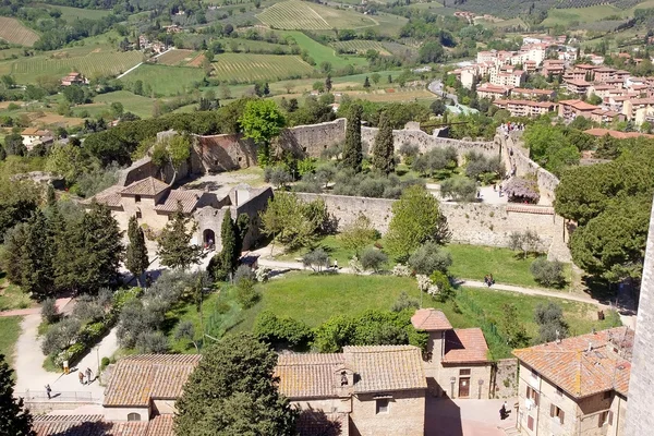 Rocca de Montestaffoli en San Gimignano, Toscana, Italia — Foto de Stock