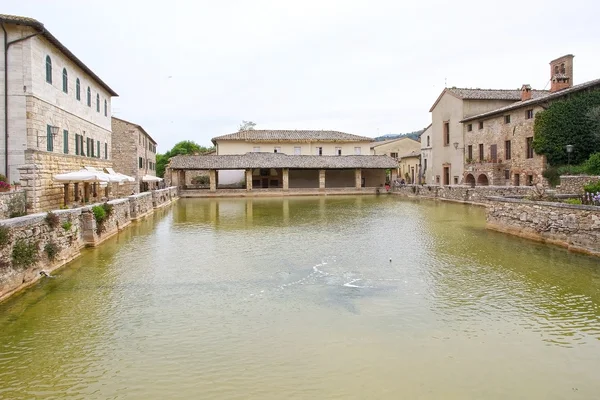 Bagno Vignoni in Val d 'Orcia, Toscana, Italia — Foto de Stock