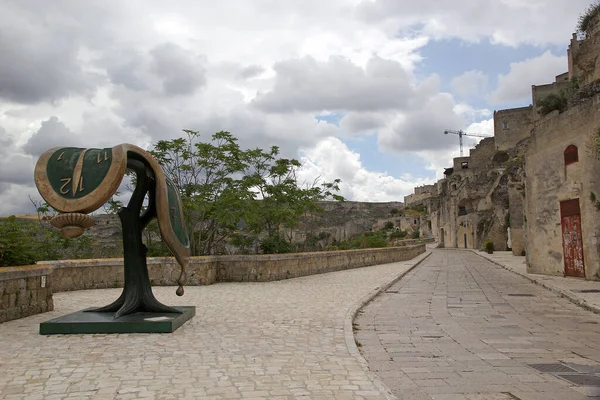 Dance Time Του Salvador Dali Στο Sassi Matera Στη Matera — Φωτογραφία Αρχείου