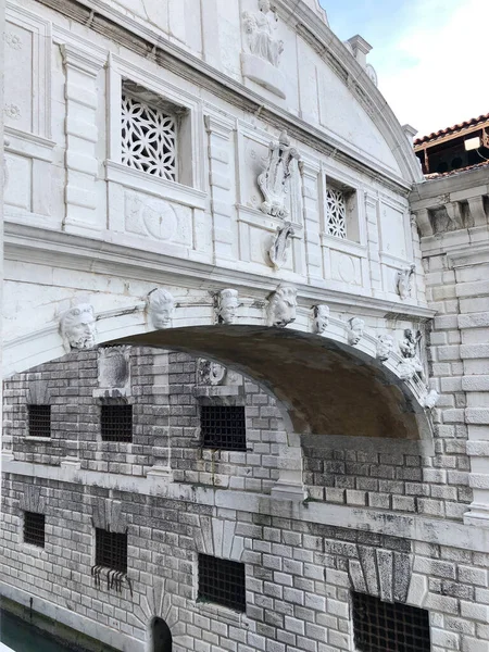 Ponte Dos Suspiros Prisão Piombi Palácio Doge Paazzo Ducale Dois — Fotografia de Stock