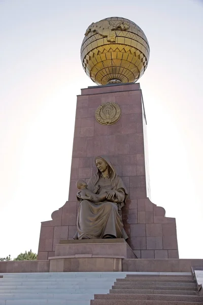 Monumento da independência — Fotografia de Stock