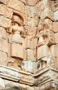 Bakong tapınak kalıntıları