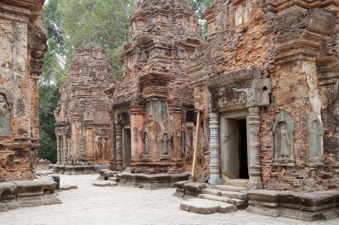 Preah Ko tapınak kalıntıları