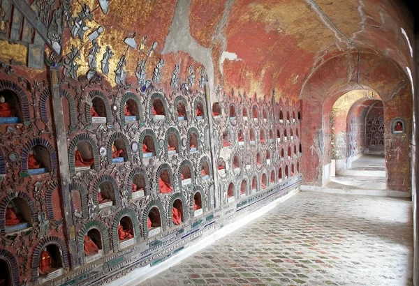 Monastero di Shwe Yan Pyay — Foto Stock