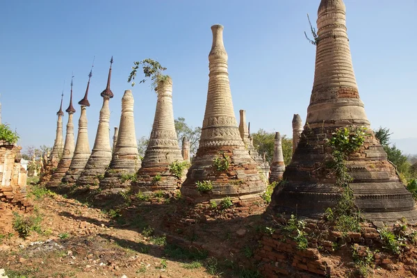 Complexo Shwe Inn Dain Pagoda — Fotografia de Stock