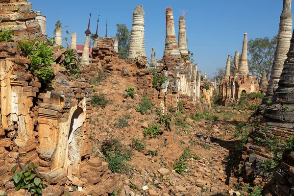 Complexo Shwe Inn Dain Pagoda — Fotografia de Stock