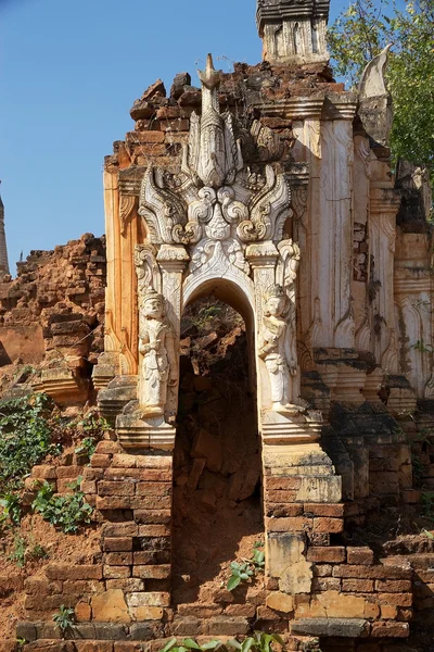 Shwe inn dain pagode complexe — Stockfoto