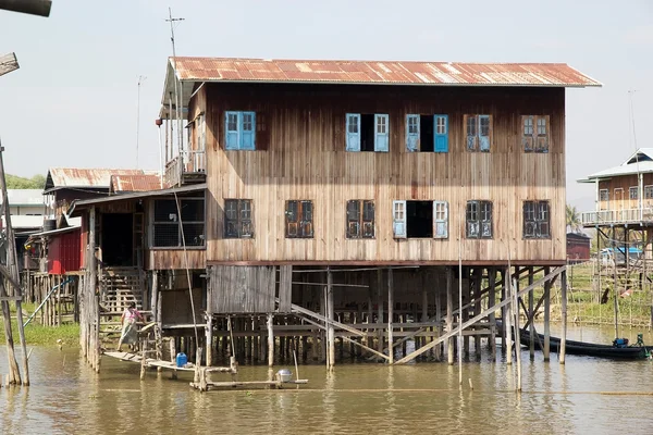 Mode de vie sur le lac Inle Myanmar — Photo